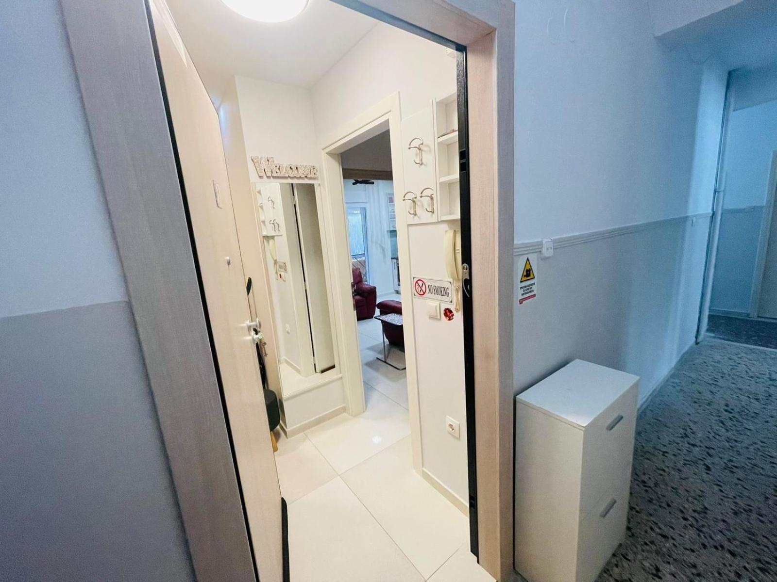 Vip Studio Kalamarias Thessaloniki Exterior photo